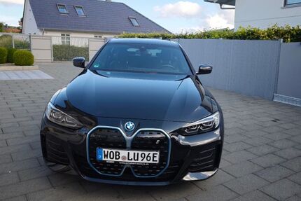 BMW i4 41.775 km 39.000 &euro; Braunschweig 38112