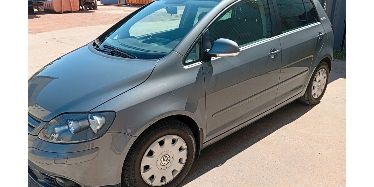 VW Golf Plus 145.000 km 4.490 &euro; Samswegen OT Bleiche 39326
