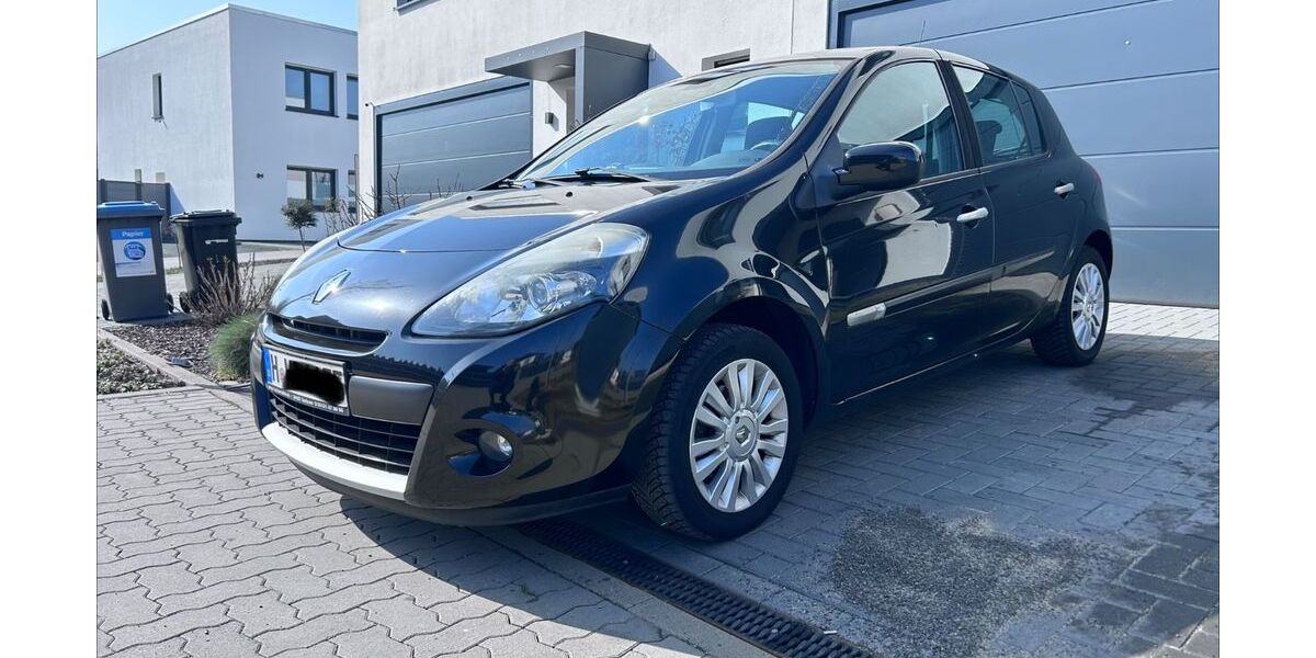 Renault Clio 144.829 km 3.199 &euro; Ronnenberg 30952
