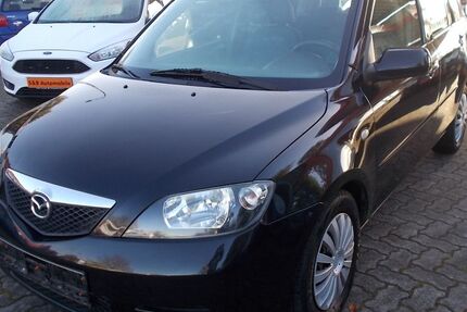 Mazda 2 160.000 km 2.799 &euro; Lübeck 23556