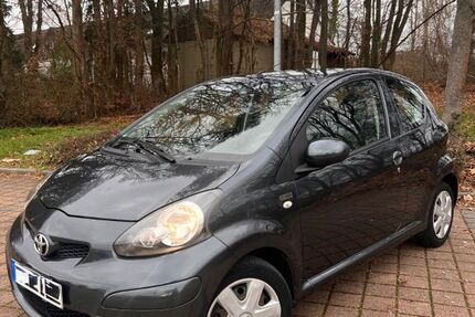 Toyota Aygo (X) 96.000 km 3.999 &euro; Remseck am Neckar 71686