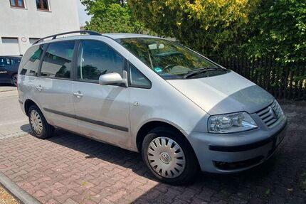VW Sharan 315.600 km 1.480 &euro; Riemerling 85521