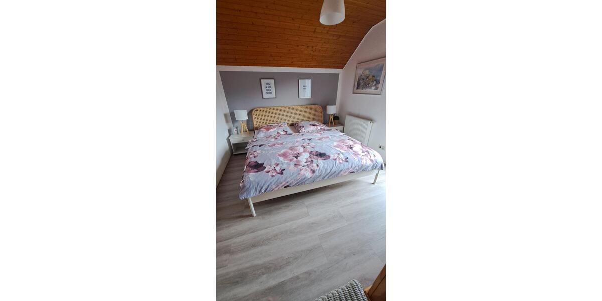 Doppelhaushälfte Nordheim vor der Rhön - 4 Zimmer, 130 m&sup2;, 268.000&euro; | Angebot:26677308