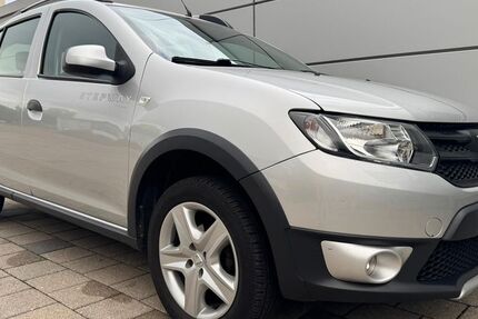 Dacia Sandero 173.000 km 3.990 € Weissenburg 91781