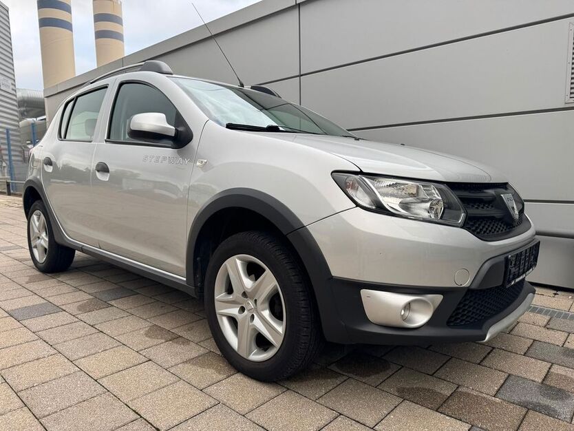 Dacia Sandero 173.000 km 3.990 € Weissenburg 91781