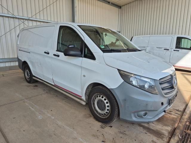 Mercedes-Benz Vito 123.000 km 13.990 &euro; Frankfurt am Main 65933