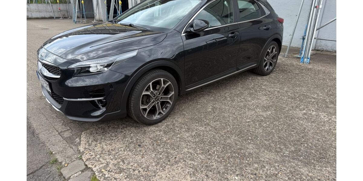 Kia XCeed 125.000 km 16.999 &euro; Dortmund 44459