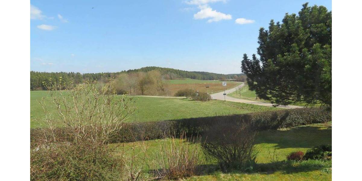 Einfamilienhaus Illschwang Angfeld - 7 Zimmer, 185 m&sup2;, 425.000&euro; | Angebot:26433918