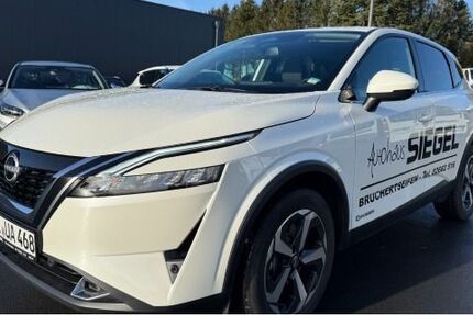 Nissan Qashqai 8.000 km 34.990 € Bruchertseifen 57539