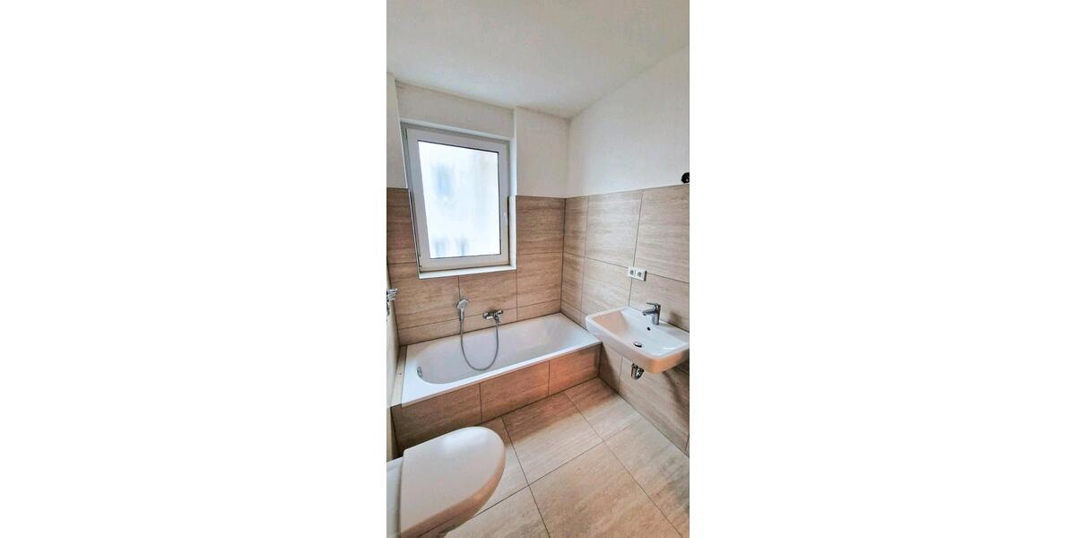 Etagenwohnung Niestetal - 2 Zimmer, 70 m&sup2;, 990&euro; | Angebot:25311598