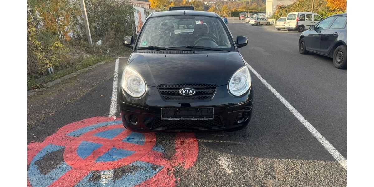 Kia Picanto 127.000 km 2.200 € Diez 65582