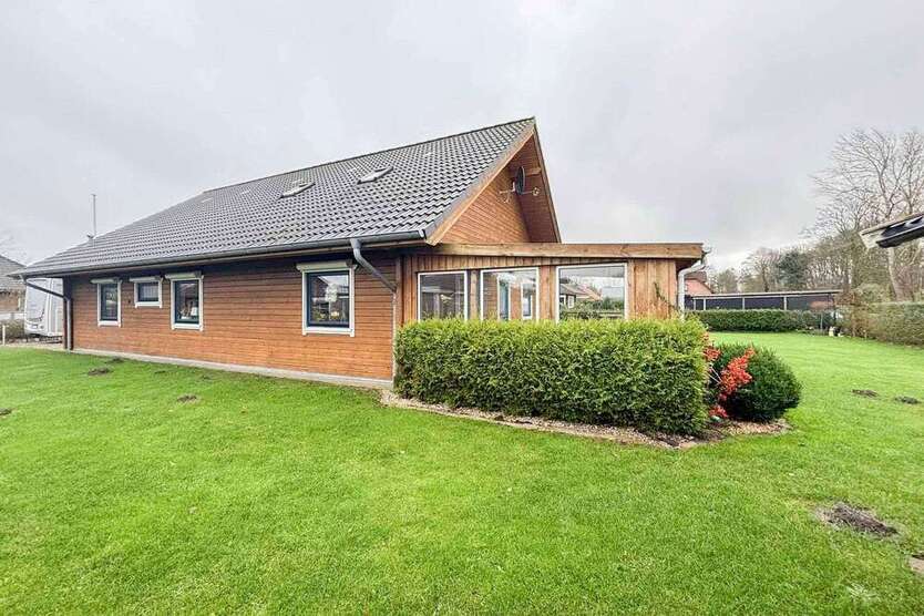 Haus zum Kaufen in Humptrup 349.900 € 180.28 m²