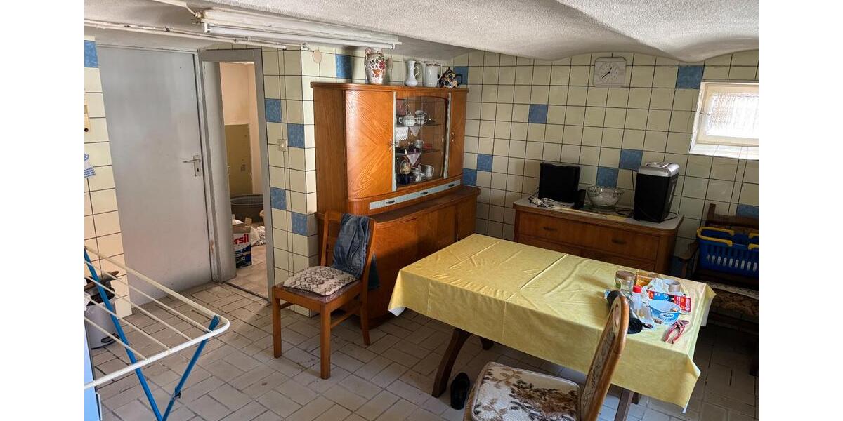 Einfamilienhaus Kirchhain - 6 Zimmer, 142 m&sup2;, 269.000&euro; | Angebot:26129846