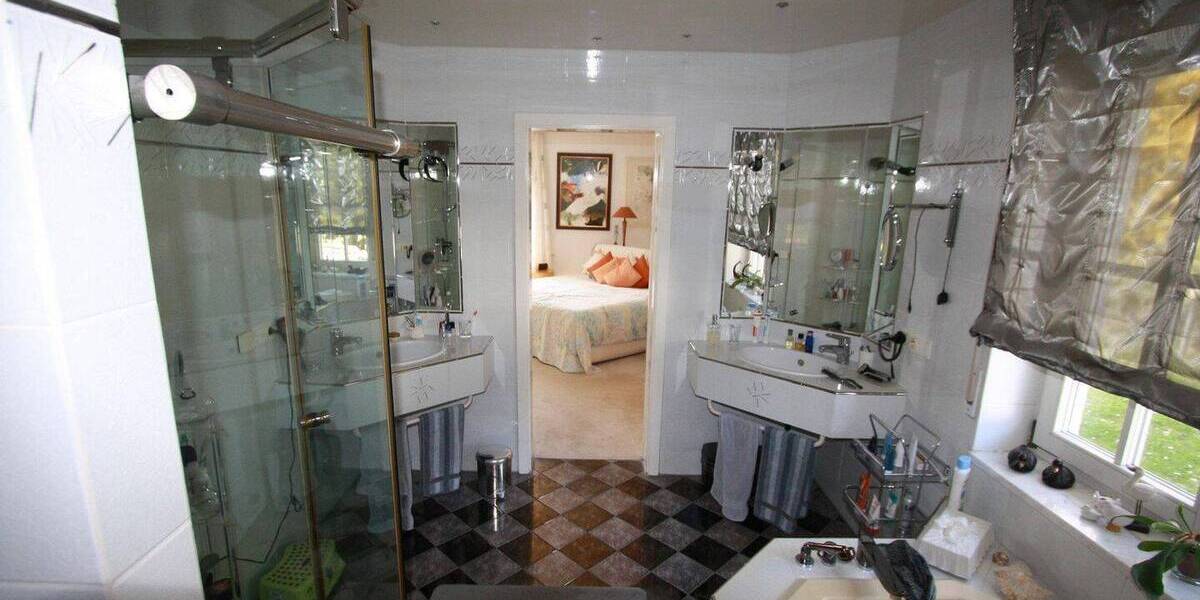 Einfamilienhaus Öhringen - 1 Zimmer, 274 m&sup2;, 1.500.000&euro; | Angebot:26685875