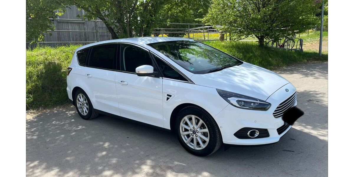 Ford S-Max 132.000 km 13.500 &euro; Fellbach 70734