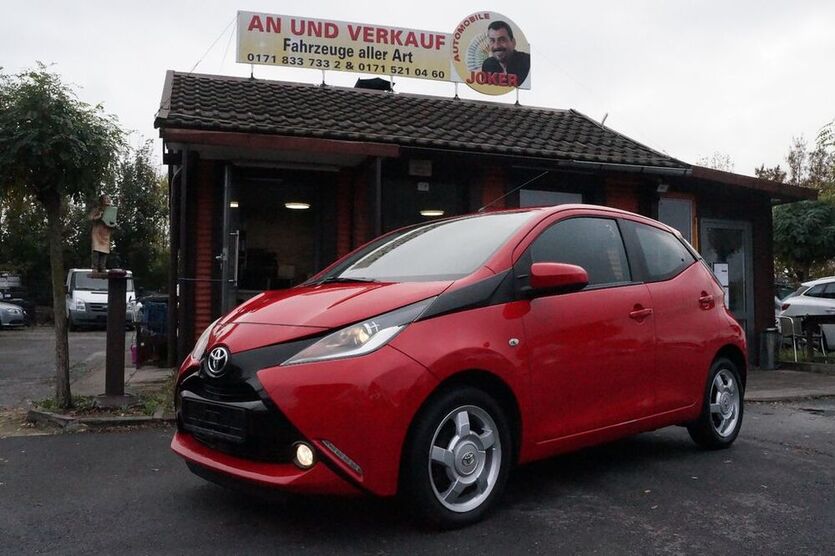 Aygo (X)