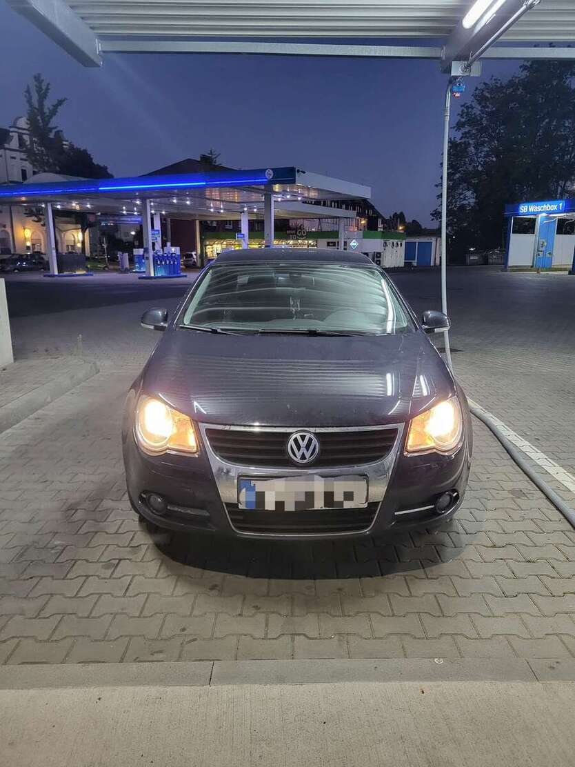 VW Eos 181.000 km 3.650 € Gladbeck 45966