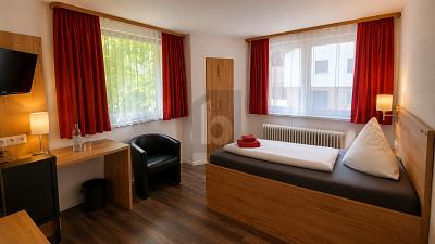INVESTORENOBJEKT MIT VIEL POTENZIAL - Gewerbeobjekt Oberndorf am Neckar | Angebot:27118053