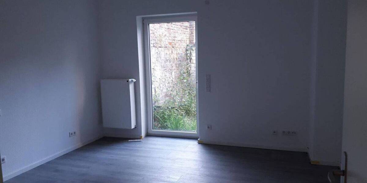 Etagenwohnung Krefeld Cracau - 3 Zimmer, 93 m&sup2;, 900&euro; | Angebot:26851580