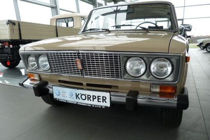 Lada Andere