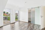 Außergewöhnliches Haus Wohnung über 2 Etagen in ruhiger Lage von Metjendorf-Oldenburg, KFW 70-ModernCarportGarten Wohnen am Rande von Oldenburg - Doppelhaushälfte Wiefelstede / Metjendorf Metjendorf | Angebot:26312135