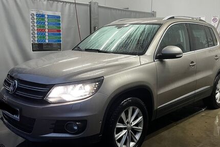 VW Tiguan 127.000 km 12.800 &euro; Wetzlar 35578