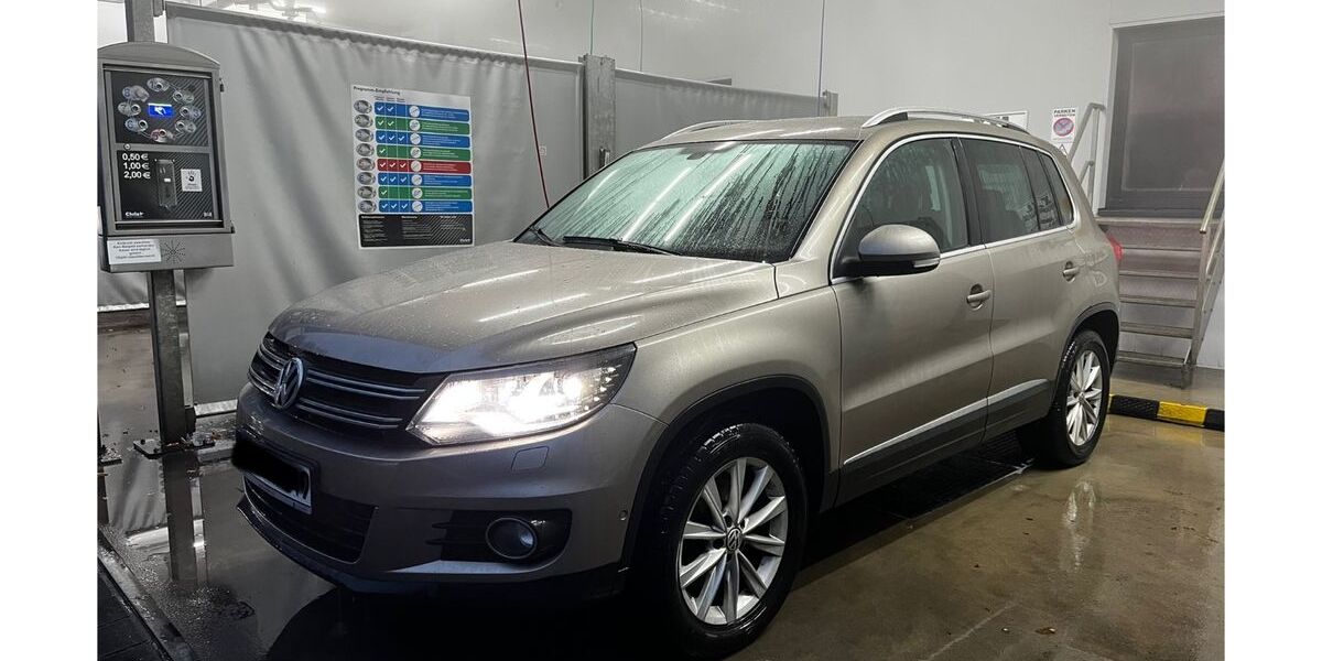 VW Tiguan 127.000 km 12.800 &euro; Wetzlar 35578