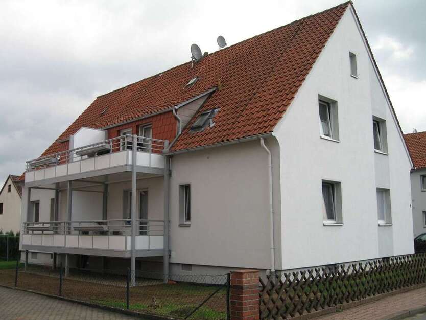 Wohnung zum Mieten in Aerzen 335,67 € 58.89 m²