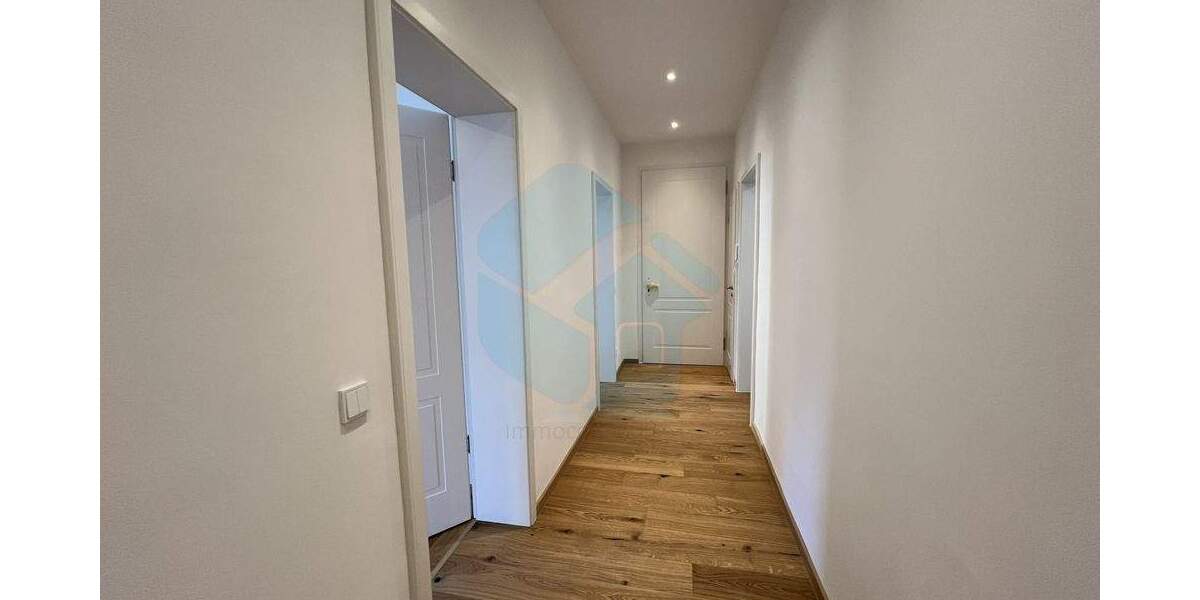 Etagenwohnung Frankfurt Sachsenhausen - 5 Zimmer, 160 m&sup2;, 3.000&euro; | Angebot:25564516