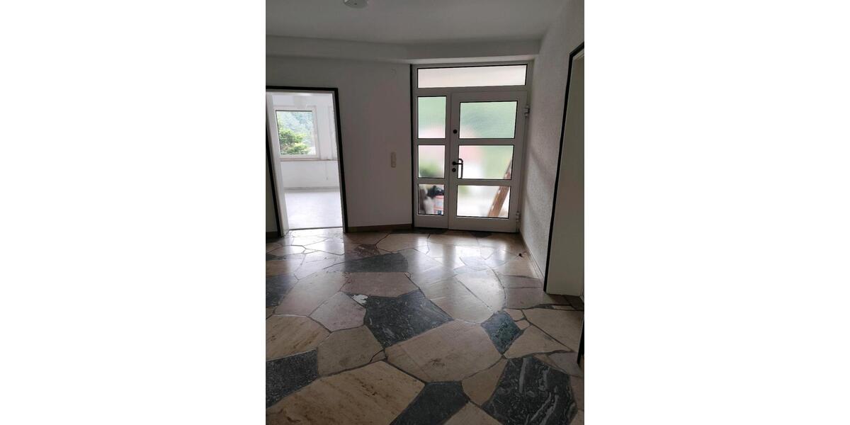 Erdgeschoßwohnung Dillenburg Eibach - 3 Zimmer, 90 m&sup2;, 700&euro; | Angebot:24842768