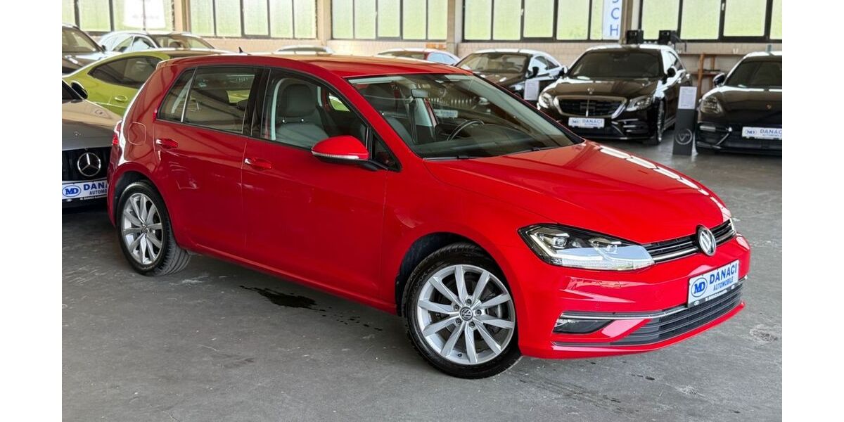 VW Golf 93.000 km 16.999 &euro; Oelde 59302