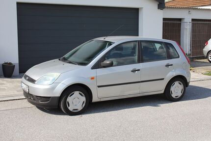 Ford Fiesta 218.000 km 1.300 &euro; Essenbach 84051