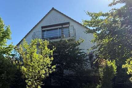 Haus zum Kaufen in Barsinghausen 479.000 € 203 m² 7 zimmer