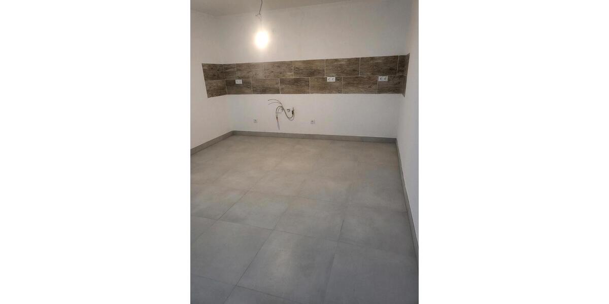 Erdgeschoßwohnung Neuhütten - 3 Zimmer, 93 m&sup2;, 700&euro; | Angebot:26374355