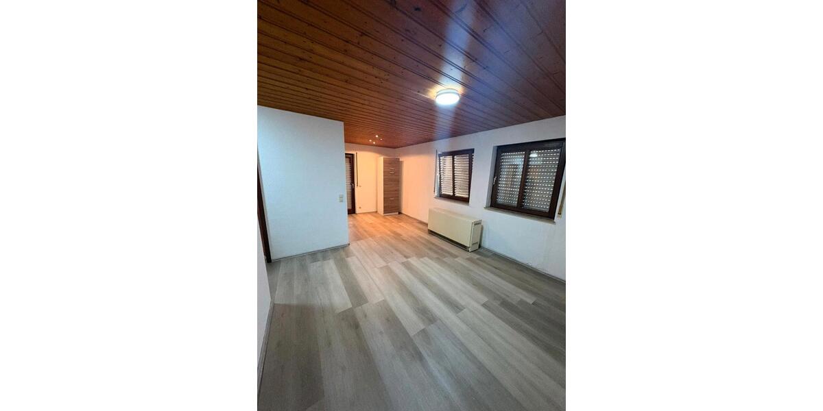 Erdgeschoßwohnung Sersheim - 2 Zimmer, 40 m&sup2;, 650&euro; | Angebot:26615317