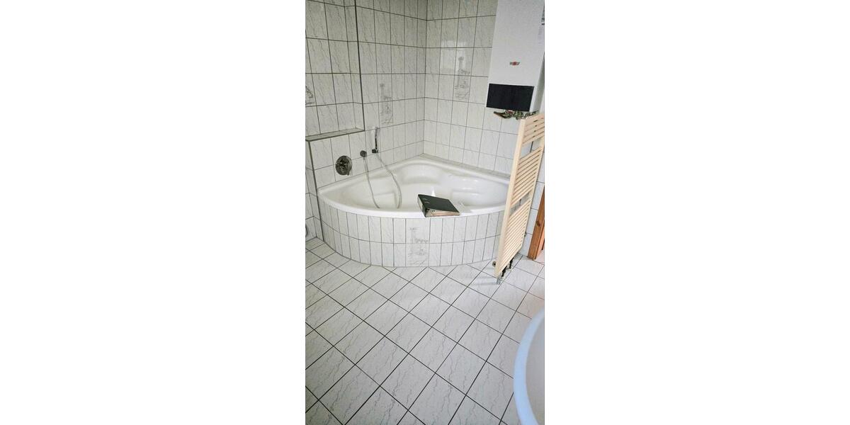 Etagenwohnung Mülheim-Kärlich Kärlich - 4 Zimmer, 136 m&sup2;, 1.315&euro; | Angebot:26635138