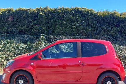 Renault Twingo 152.500 km 1.890 &euro; Groß Zecher 23883