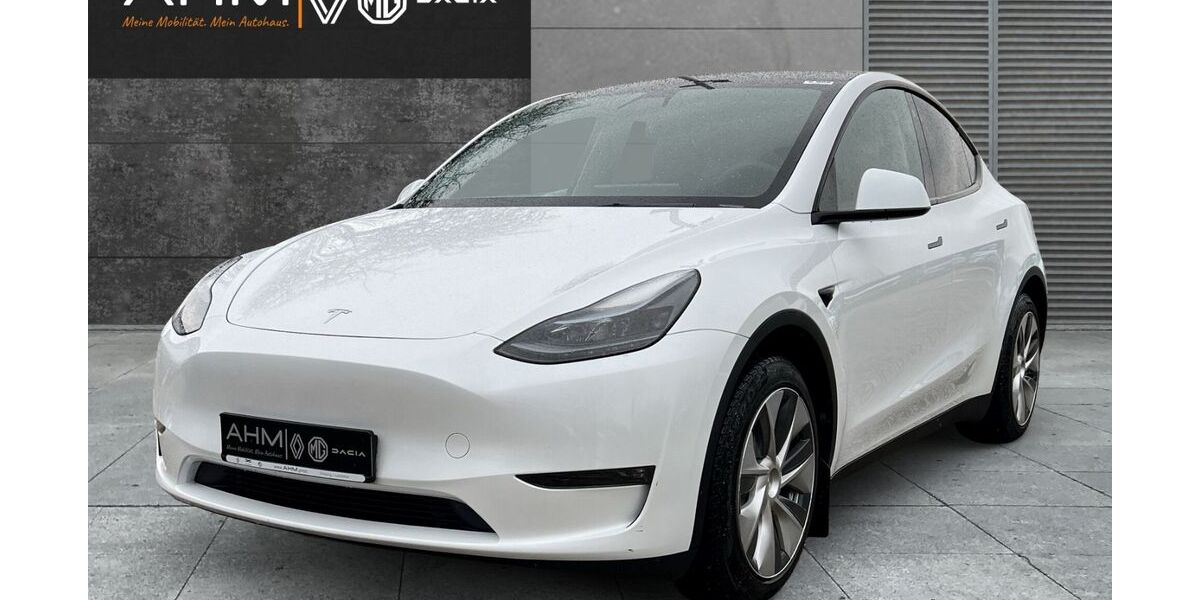 Tesla Model Y 108.998 km 29.990 &euro; Freising 85354