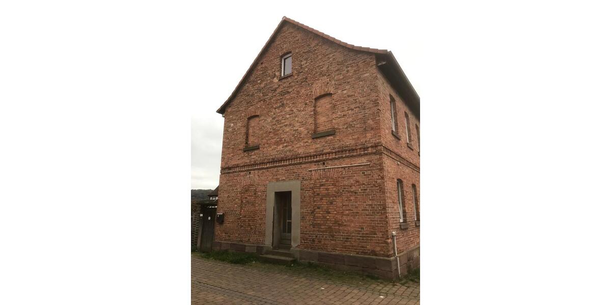 Einfamilienhaus Kyffhäuserland - 7 Zimmer, 163 m&sup2;, 35.000&euro; | Angebot:26981977