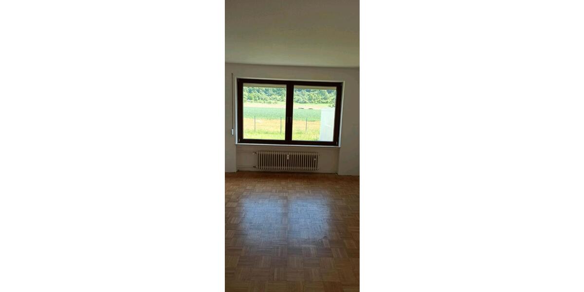 Erdgeschoßwohnung Wertheim - 5 Zimmer, 113 m&sup2;, 1.050&euro; | Angebot:26326699