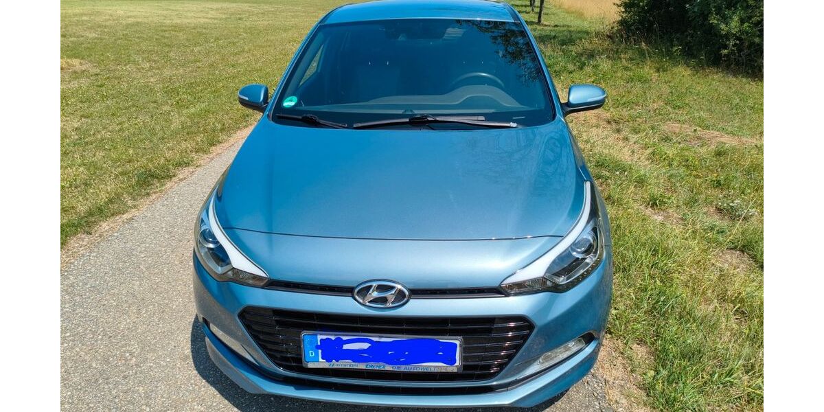 Hyundai i20 151.000 km 6.100 &euro; Meßstetten 72469