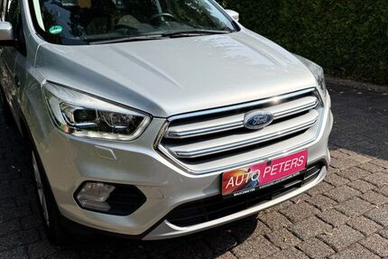 Ford Kuga 114.000 km 10.990 &euro; Bergkamen 59192