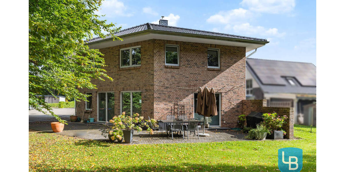 Einfamilienhaus Eutin - 7 Zimmer, 194 m&sup2;, 729.000&euro; | Angebot:26557712
