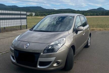 Renault Scenic 129.900 km 3.599 &euro; Metzingen 72555