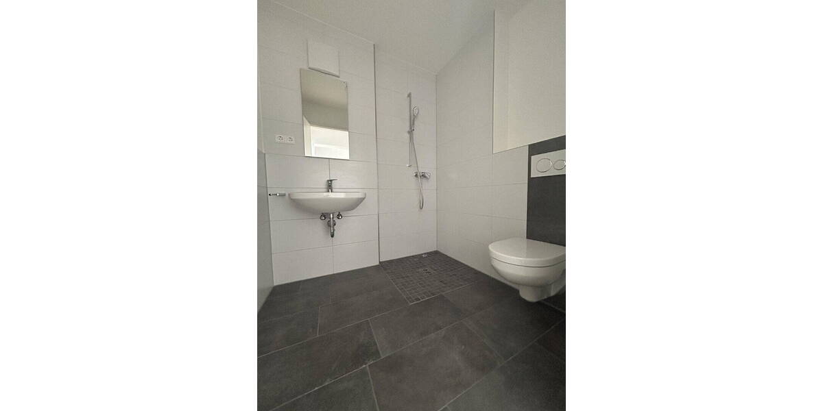 Etagenwohnung Rielasingen-Worblingen Rielasingen - 3 Zimmer, 102 m&sup2;, 405.000&euro; | Angebot:25957613