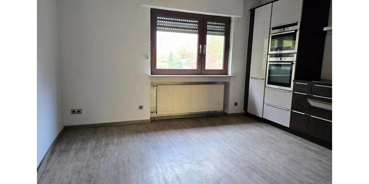 Einfamilienhaus Raunheim - 5 Zimmer, 130 m&sup2;, 2.500&euro; | Angebot:25436713