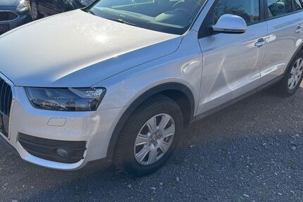 Audi Q3 99.850 km 12.750 &euro; Saarbrücken/Altenkessel 66126