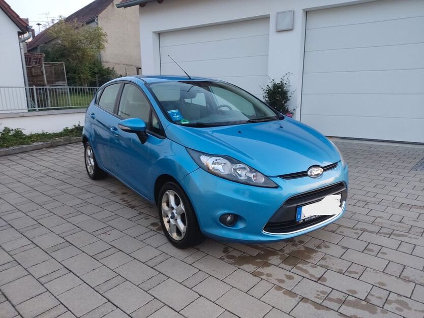 Ford Fiesta 113.931 km 3.600 € Höchstädt 89420