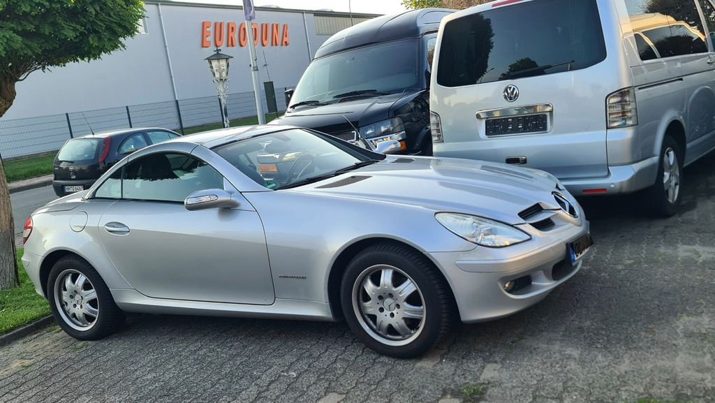 Mercedes-Benz SLK 200 120.000 km 8.900 &euro; Barmstedt 25355