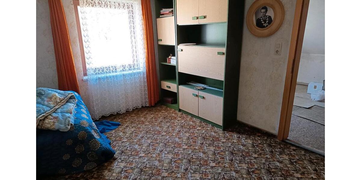 Einfamilienhaus Eslarn - 6 Zimmer, 160 m&sup2;, 75.000&euro; | Angebot:25591144